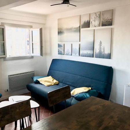 Appartement De Charme Au Coeur De 格拉斯 外观 照片
