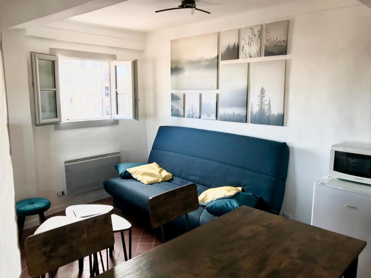 Appartement De Charme Au Coeur De 格拉斯 外观 照片